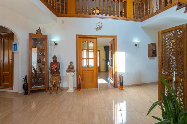 Villa mediterránea con vistas al valle a la venta en el centro de Alcalalí — 19