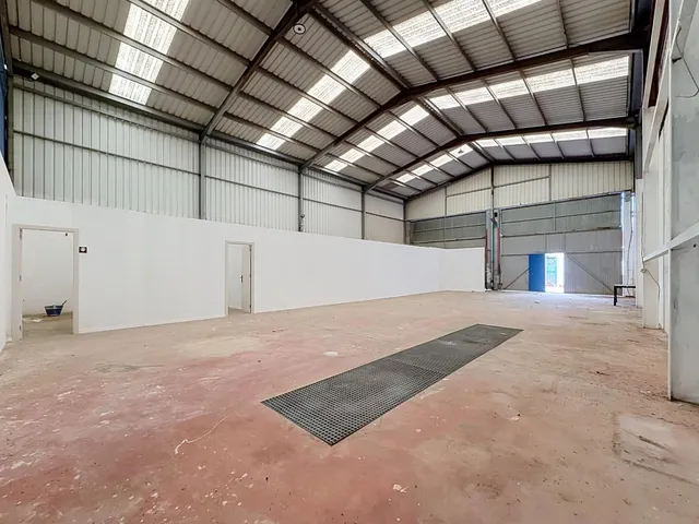 Nave Industrial - total 390 m2 de parcela, son 260 m2 de nave más 130 m2 de patio privado en Benahadux — 8