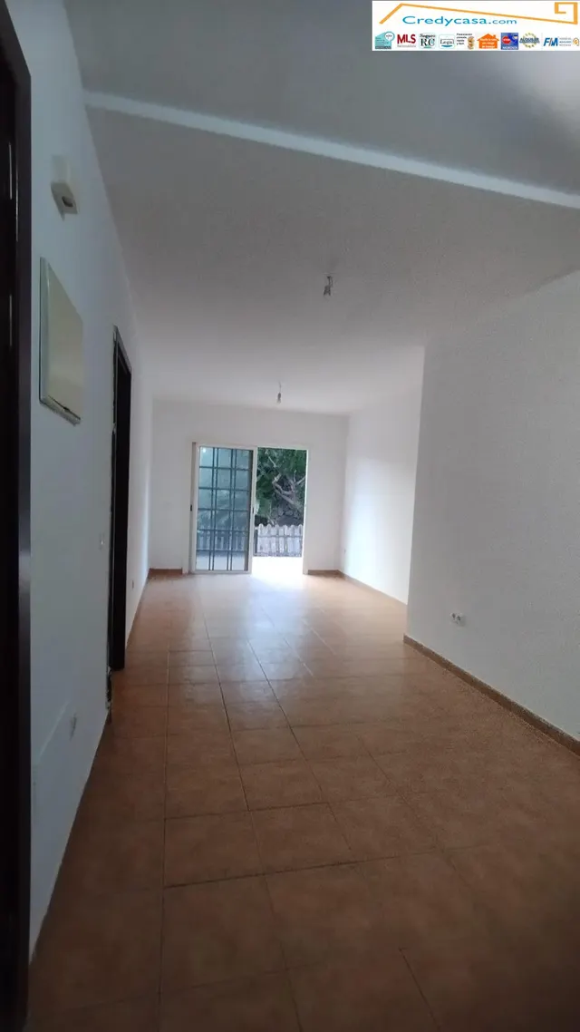 LLano Camello.  PIso 2 habitaciones, 2 baños, con amplia terraza en urbanizacion de lujo — 4