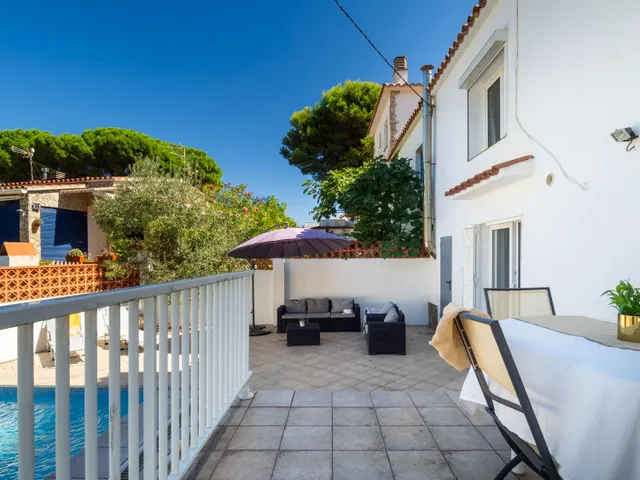 Casa en muy buen estado con piscina privada en la zona de Puig Sec — 34