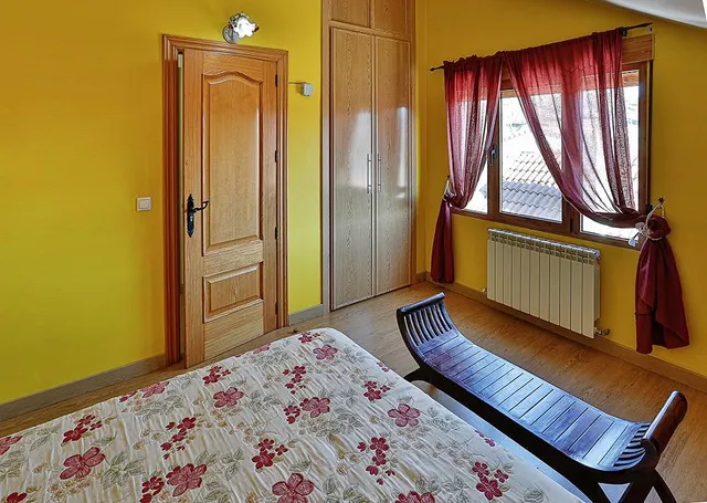 RESTAURANTE Y CASA RURAL EN VENTA O TRASPASO, LA SANTA ESPINA (VALLADOLID) — 33