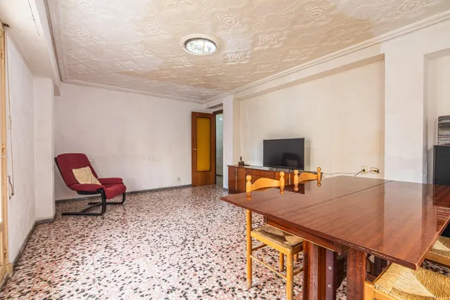 Piso de 4 habitaciones con ascensor en Altabix - Elche — 16
