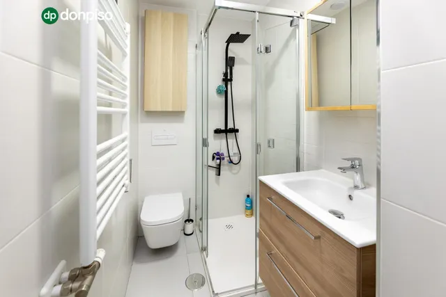 La vivienda perfecta para su familia. Edificio nuevo. Garaje. Excelente zona — 27