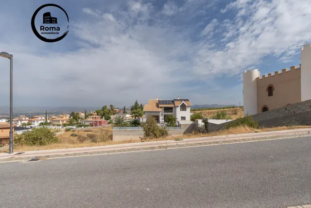 Terreno urbano de 750 m2 en Altos de La Zubia. Parcelas 14 de la manzana L y parcela 17 de la manzana M — 16