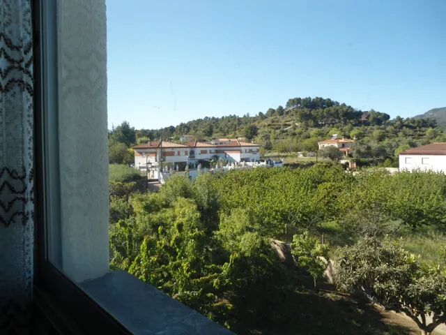 MAGÑIFICO CHALET EN BENAFER, EN EL CENTRO DEL PUEBLO. — 31