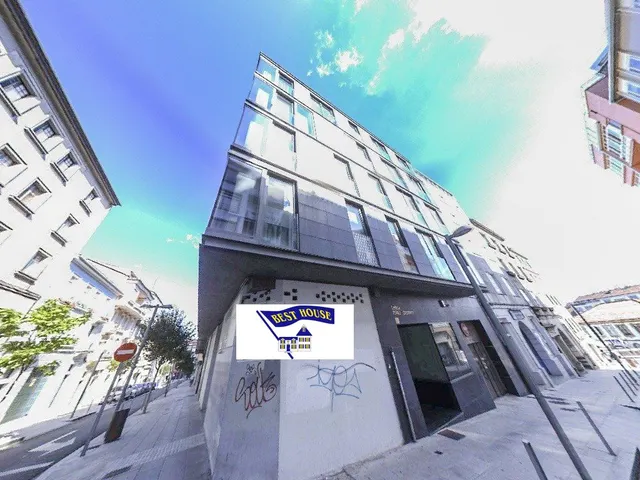 SE VENDE O ALQUILA LOCAL COMERCIAL PROXIMO A PLAZA DE GALICIA — 5