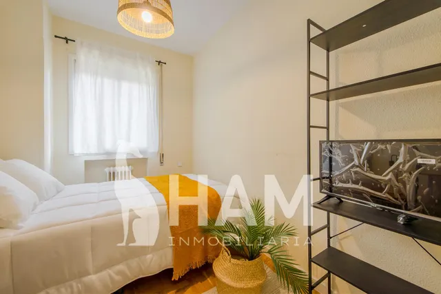 Habitación en C/ Iglesia, 35 — 2