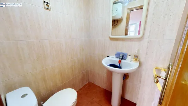Local comercial 51m² en alquiler - El Grau — 12