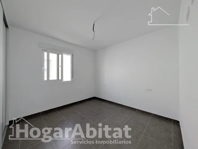 Estrena estilo de vida en este moderno adosado con gran porche, terraza, patio y piscina comunitaria — 15