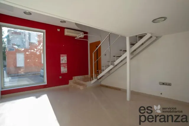 Casa, ubicada en "el puntal" — 48