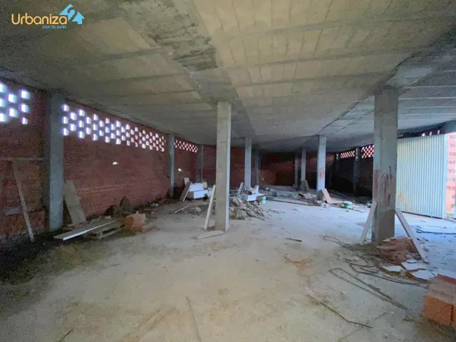 LOCAL EN BRUTO EN VILLAR DEL REY. MUY BUENA situación — 6