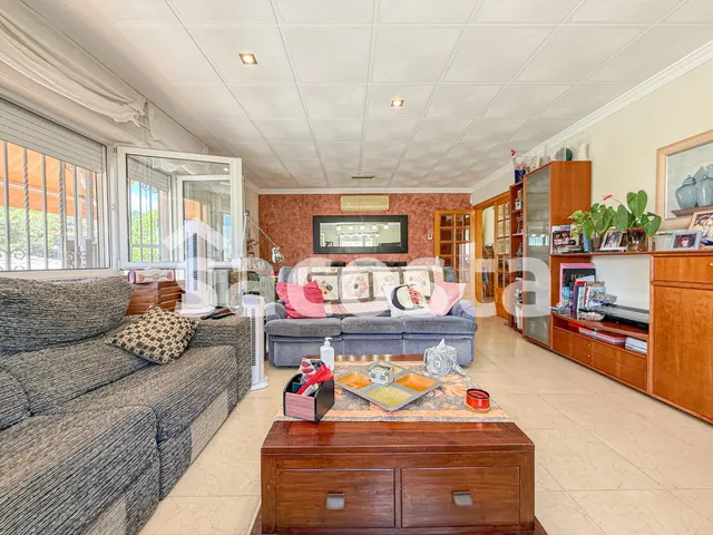 Exclusiva casa con piscina en Mas Borinot, Blanes - foto 4