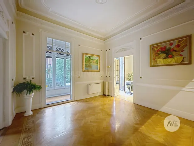 Residencia única para rehabilitar junto a Paseo de Gracia — 3