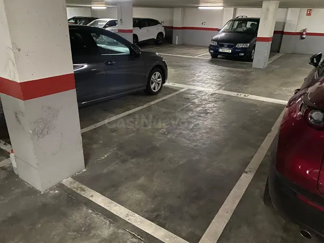 Plaza de parking en alquiler en el centro de Sabadell - foto 3