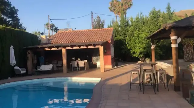 Villa 4 habitaciones 240m² en venta - Avenida de chapí — 9