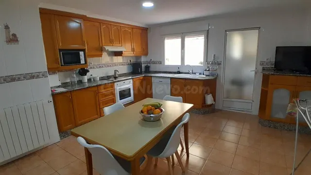 CASA - DUPLEX CON GARAJE EN YECLA — 5