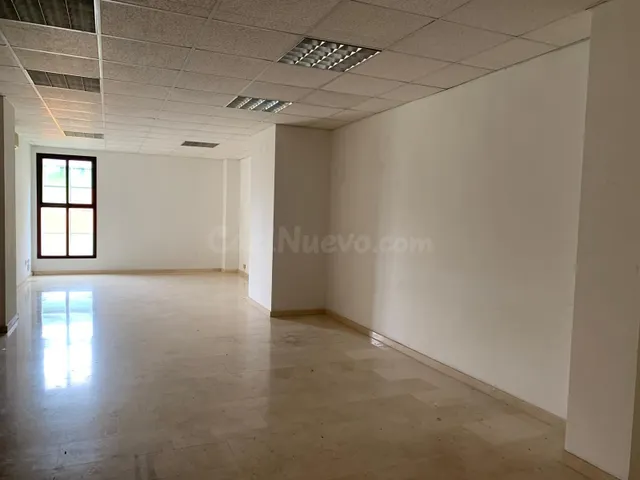 Alquiler de oficinas en Sevilla Este - foto 4
