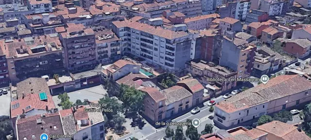 VENTA DE PISO EN SALT - GIRONA