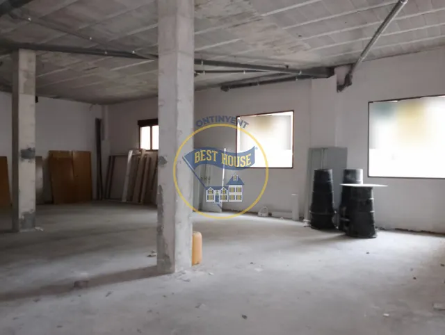 LOCAL COMERCIAL EN PLANTA BAJA, EN VENTA