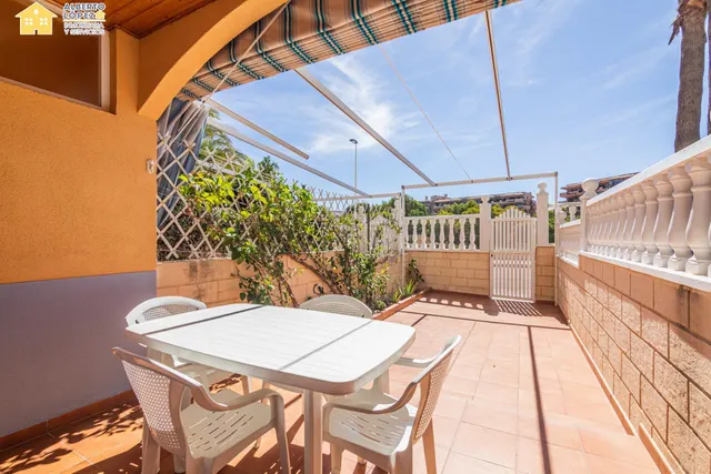 Bungalow en venta en urbanización Las Arenas 2, Arenales del Sol. — 7