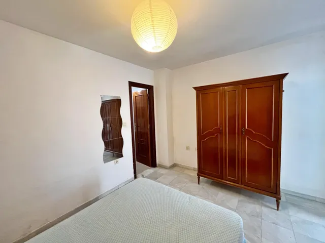 Apartamento de 1 dormitorio con terraza junto a la Universidad – El Ejido — 12