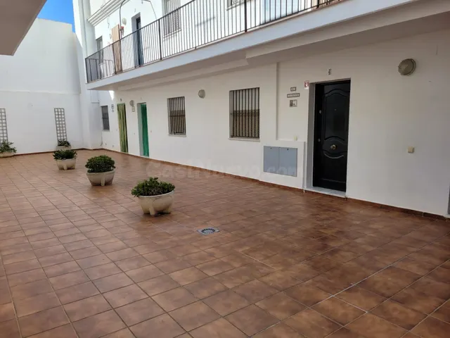 APARTAMENTO EN CHIPIONA - foto 3