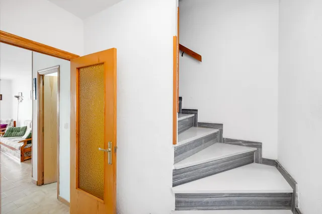 Bungalow de 3 dormitorios con piscina comunitaria en la playa de Los Locos — 18