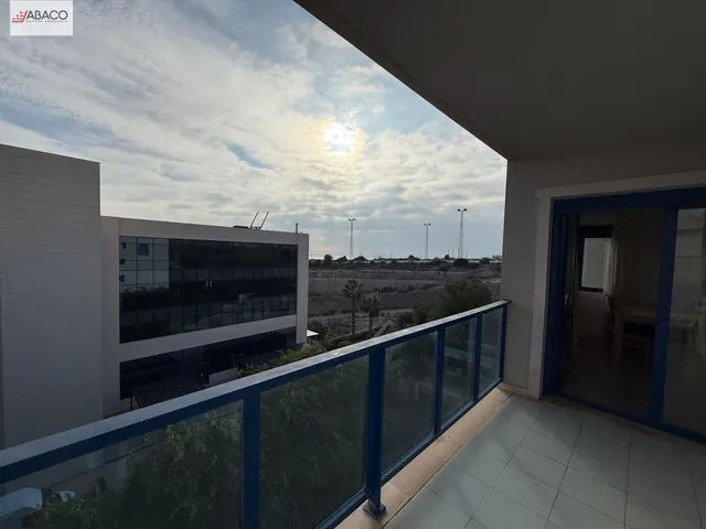 Ático con terraza de 140 m2 . — 10