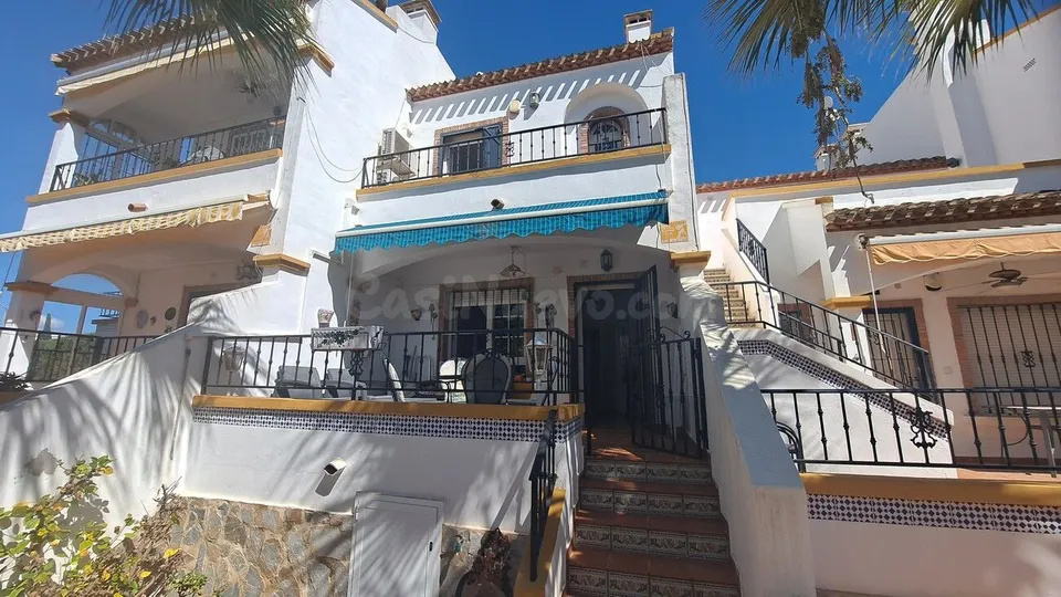 Casa 2 habitaciones 87m² en venta - Villamartín-Las Filipinas