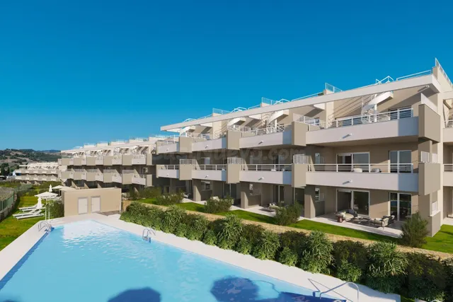 Ático de 2 dormitorios y 2 baños con terraza, solarium y vis
