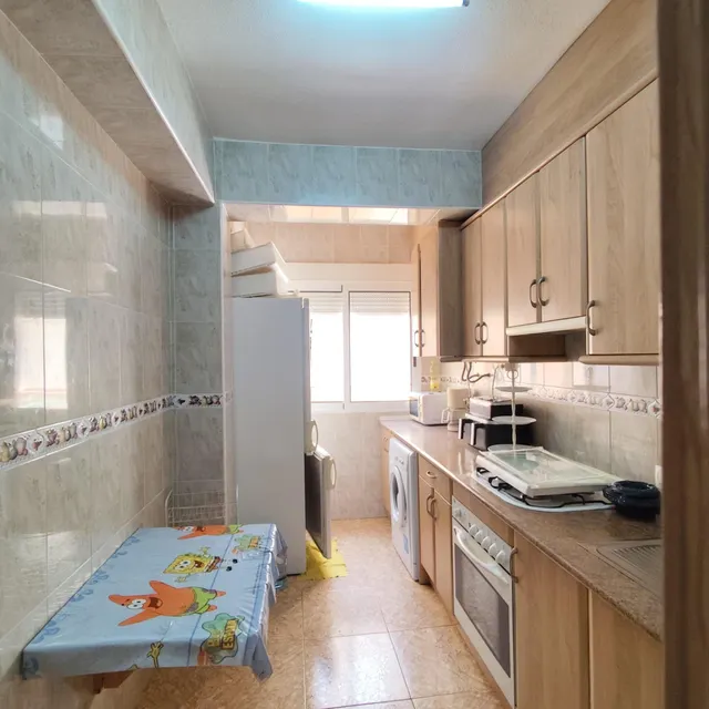 AMPLIO PISO DE 3 DORMITORIOS — 10