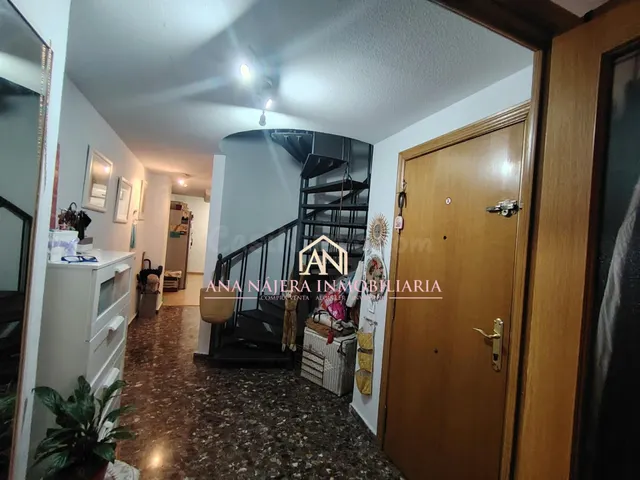 GRAN DÚPLEX EN MISLATA - foto 3