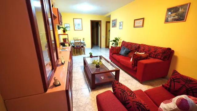Piso de 3 dormitorios en arenales – calle obispo vela, Las Palmas de Gran Canaria — 5