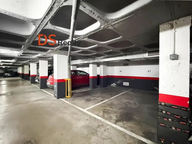 Ds realty presenta | piso 3+1 con dos balcones en malasaña. — 41