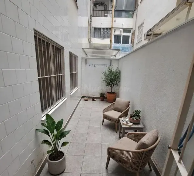 Piso en Zona Mestalla - Valencia - foto 3