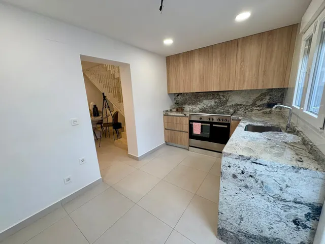 CASA REFORMADA DE 2 PLANTAS EN PUERTO LUMBRERAS — 8