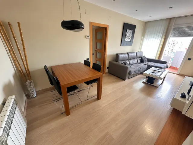 Piso totalmente reformado, 3 habitaciones, listo para entrar a vivir, en una 11.ª planta con vistas despejadas, en Sant Martí — 13