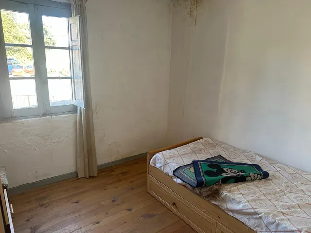 Encantadora Casa de Pueblo en Soto del Barco - ¡Tu Refugio Ideal!  Cómpralo por 321€ / mes — 12