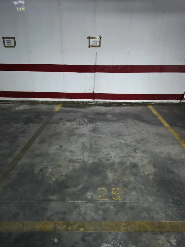 SE VENDE PLAZA DE GARAJE EN ZONA CENTRO - foto 5