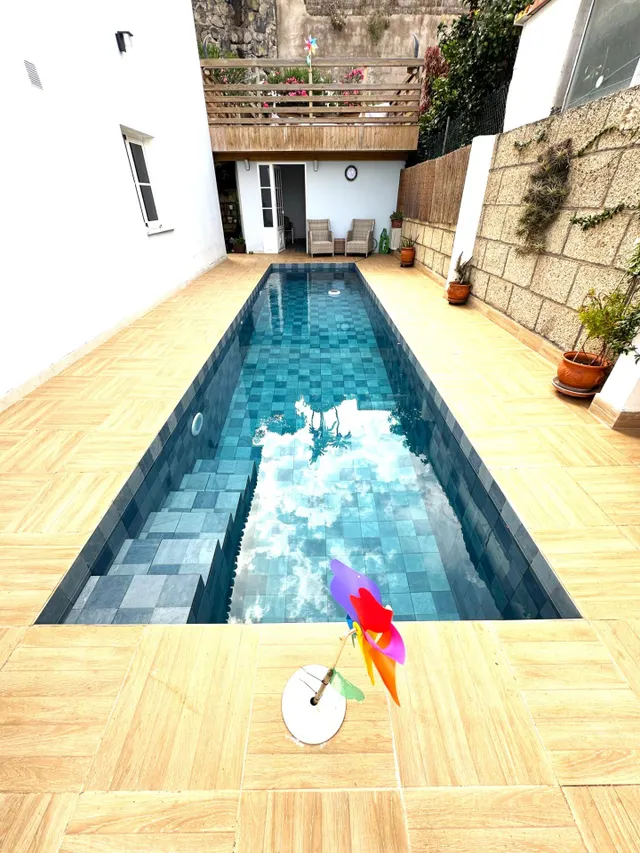 Chalet con piscina — 40