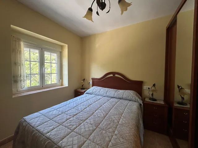 Encantadora Casa de Piedra en Villafranca del Bierzo por solo €65,000 — 16