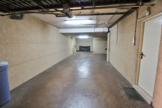 Exclusivo adosado en vistahermosa, Alicante — 439 m2 y dos grandes terrazas — 35