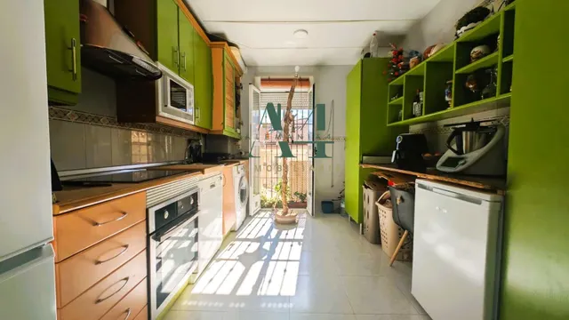 Preciosa vivienda en camino llano — 17