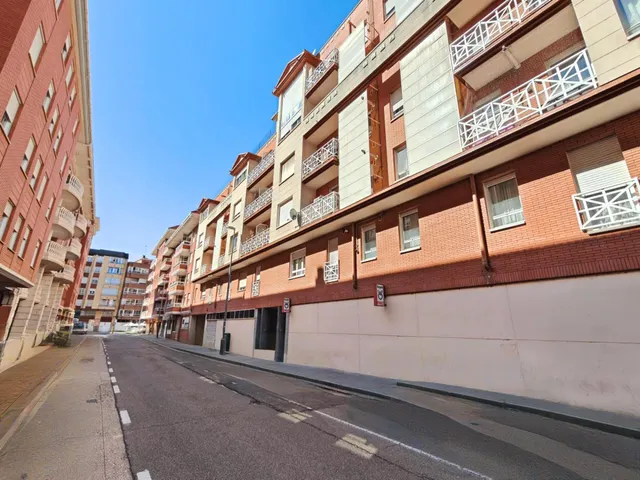 Vivienda exterior con terraza y excelente relación calidad-precio en Palencia — 30