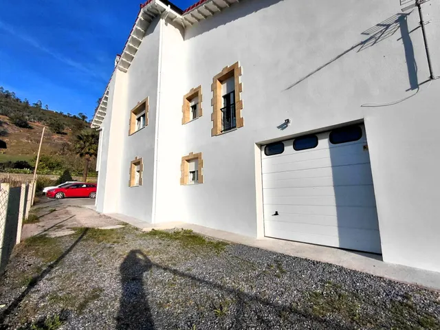 CASA INDEPENDIENTE CON JARDÍN — 42