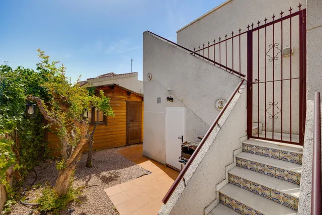Villa 3 habitaciones 150m² en venta - La marina — 28