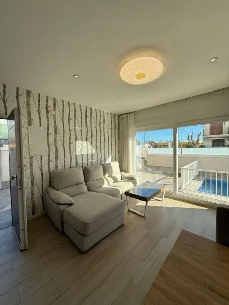 Casa 4 habitaciones 150m² en venta - Zona Pueblo — 7