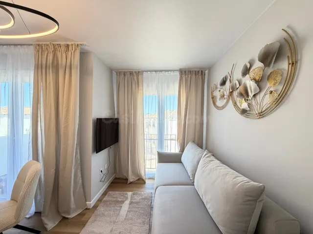 GRAN APARTAMENTO REFORMADO CON VISTAS AL MAR: 1 HAB, 1 BAÑO - foto 5