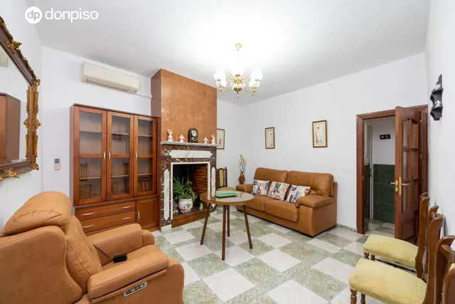 ¡Tu hogar ideal te espera en Moraleda de Zafayona! — 17