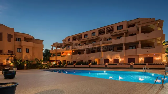 Apartamento 3 habitaciones 131m² en venta - Cortés — 4